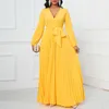 Lässige Kleider Frauen Wickeln V-Ausschnitt mit Schärptern Falten Big Swing Maxi Kleid 2024 Herbst Vintage Long Vestidos Eving Party