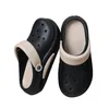 2024 Detachable Hole Shoes Women's Shoes Summer Outwear 2024 New Thick Sole Anti slip Beach Baotou Treading Feet Feeling Sandals