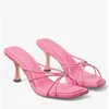 Kvinnor indiya sandaler skor fyrkantiga tå nappa läder hjärtan kristall mule smal knutna remmar sandalier damer höga klackar eu35-41 med låda vackert cool