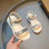 Girls Sandals 2024 Summer Fashion Open Toe Princess Shoes for Vacation Children 's Chic Elegant Temperament Beach 240408