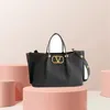 Sim semplice designer Borsa per donne a grande capacità Giorini con oro oro Solido con ascelle Borse in pelle di gey in pelle nera Te08 C4