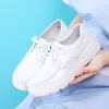 Casual schoenen vrouw sneakers dames platform wiggen zacht werk ademend comfortabel niet-slip witte verpleegkunde