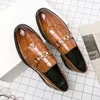 Elbise ayakkabıları loafers erkek pu bükülme dekorasyon düşük topuk yuvarlak kafa rahat profesyonel klasik iş a195