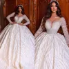 Robes de mariée de luxe V couche à manches longues paillettes appliques en dentelle Bouilles nuptiales sur mesure du train de balayage sur mesure Robe de Mariee