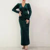 Lässige Kleider eleganter V-Ausschnitt Velve Long Dress Office Mode Mode Pendelgürtel Plissee Feste Party Frauen Ärmeln schlank maxi