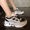 Fitness Shoes Sneakers printemps Chunky pour femmes coins panier féminin Tenis Mesh Plateforme Designers Fashion Black Ladies Casual