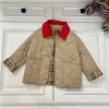 New Brand Girls Boys Down Jacket Luxury High Quality Automne and Winter Children's Trench Coat Trench's Taille de 100 cm-160 cm A2