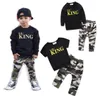 Baby camouflage outfits baby boy kleren brief topcamouflage broek 2pcsset katoen kinderen designer kleding jongens4894578