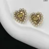 Boucles d'oreilles à charme de Perle Vintage Designer Double lettre d'oreilles Femmes Élégantes étalons en acier Boucle d'oreille