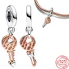 Der neue beliebte S925 Sterling Silber Two Color Key Sliding Heart Suspension Charm ist für Pandora Armband Halskette Halskette geeignet