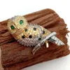 Kkgem Animal Jewelry 19x46mm Cumbic Zirconia Pave Gold Color Owl Brooch Broch - Bird CZ Brooch pour pull accessoires 240411