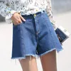 Plus Size White Black Denim Shorts Women Summer Fashion Ripped Jeans Hole Tassel Femme S-3XL 240418