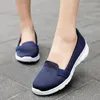 Chaussures décontractées baskets d'été Femmes Mesh modes doux au fond de maman maman Light Light Footwear Footwear Flat 2024