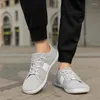 Casual Shoes 2024 Wide Toe kausal sommar barfota lägenheter för kvinnor utomhus kvinnors minimalistiska vulkaniseringssport