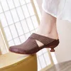 Slipare 4,5 cm kvinnor pekar tå äkta läder damer chunky klackar designer lyx sommar elegans sandaler mode etniska skor