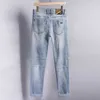 Männer Jeans Designer Guangzhou Xintang Hellblau Slim Fit Small Feet High End Spring Monster Hosen D2JX