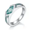 Pierścienie klastra R3-0153 Lefei moda luksusowa modna modna klasyczna Green Moissanite 5x10 1CT Ring For Men Women 925 Silver Party Jewelry Charm