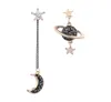 Version coréenne des nouvelles étoiles Moon Sangle Boucles d'oreilles Femme Femme Spot de bijoux de boucle d'oreille asymétrique Feme