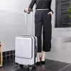 Ouverture avant de la petite entreprise à bagages pour placer la valise de voyage de voyage pour ordinateur portable embarquement de mot de passe de mots de passe