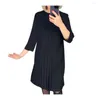 Robes décontractées design plissé style midi robe de robe élégante manche longue en maille en maille pour les femmes du genou doux