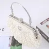 Pearl Clutch Bags Women Purse Dames Witte handtassen Avondtassen voor feest bruiloft Elegante schoudertas