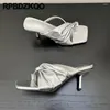 Slippers Женщины Stiletto Runway Pumps Mirror Slides Высокие каблуки Металлические носки Клуб Клуб Сексуальные туфли Европейские сандалии петли