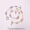 2024 Nieuw ontwerpmerk Hart Hollow Pig Snout Chain Ot armbanden koperaccessoires zirkoon voor vrouwen sieraden geschenk zilver kleur