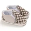 Babyskor pojke första vandrare spädbarn casual skor slip-on prewalker crib skor 0-18m 2024