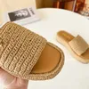 2023 NewTriangle Straw Weave Slipper Sandal Platform Raffias Slippers Designer Womans Mens Summer Flat Heel Casual Flip Flops