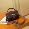 Gebruilde planten toplaag cowhide dames enkele schouder crossbody menger tas eenvoudige en modieuze meisjes klassiek leer kleine handtas