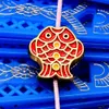 geomancy tillbehör koi kinesisk stil tillbehör legering droppolja matt guld rak hål guldfisk separerad av pärlor 18 son armband dubbel fisk hänge