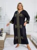 Broderad svart långärmad kvinnor kaftan klänning mantel semester strand täcker färskt outfit hemkläder Q1603