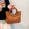 Sacs à bandouliers Hand pour les femmes Retro Circular Handsbag avec un sac en cuir souple PU polyvalent et à la mode