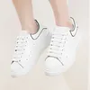 Scarpe casual 2024 Coppie di moda Sneaker tendenza comoda tavola comoda piccola suola bianca spessa