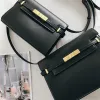 Taschen Ubellin Brandneue Luxus -Frauen -Crossbody -Taschen Real Ledertaschen Mini Doctor Recond Bag Fashion Style Tasche und Handtaschen 2023