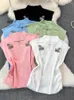 T-shirts pour femmes Hikigawa Chic Fashion Femmes Femmes Souplit Collar grenouille Butterfly en tricot sans manches été plissée Slim