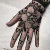 Vattentät tillfällig tatuering klistermärke Rose Flower Hand Back Tatto Art Flash Tatoo Fake Tattoos for Women Men 240418
