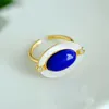 Anillos de clúster clásico lapislázuli para mujeres blancas artificiales luz fritilar de lujo y joyería de piedras preciosas azules de alta gama