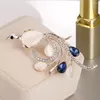 Brooches Elegant Wedding Jewelry Gift Bridal Scarf Buckle Clip Pins Crystal Flower Bouquet Phoenix Brooch Opal Stone