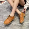 Casual schoenen 2024 Spring en herfst Fashion Simple Oxford Anti Slip Dikke Sole Damesronde Hoofd Kruisband enkele schoen