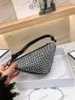 Triangolo femminile a forma di raso Crystal Hobo Spalla Borsa con cristalli sintetici all-over bling borse a traborgia per bling Luxurys per la festa della festa Accessori serali