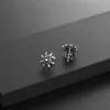 Boucles d'oreilles Stud Fleur de style coréen avec couleur noire en zircone zirconie mode en acier inoxydable bijoux conception de cadeaux accessoires à la mode
