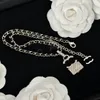 Boutique Silver Ploted Necklace Brand Designer Nuova borsa a forma di ciondolo a forma di ciondolo di alta qualità Collana di abbinamento