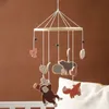 Baby houten bed Bell Forest Animal Mobile Hanging Music Rammles speelgoed 0-12 maand wieghouder armbeugel cadeau 240418