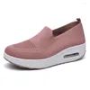 Scarpe casual 2024 Arrivo Un pedale Set Spesso Suola Aumenta la superficie swing in maglia sportiva da donna traspirante