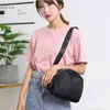 Sacs à bandouliers Fashion Nylon Sac Femmes Shell de grande capacité Lumière Crossbody Light et simple messager Hanbag Sac shopping décontracté Sac