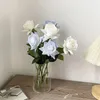 Flores decorativas 10pcs parecem hidratantes realistas de rosa artificial decoração de casamento falso em casa festas de tabela floral