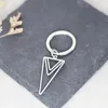 Keychains Nedar Stainless Steel Fashion Triangle Key Chain For Women Men Dainty Geometric V-Shaped Keychain Aesthetic Jewelry Gift Keyring