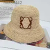 Halm sommar hink hattar designer raffia motorhuv för kvinnor herr strandhatt gräs vävd kepsar anagram halmhat platt mössa