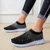 Chaussures décontractées 2024 Mesh pour femmes en extérieur extérieur Crystal Flash Slip-On Sneakers Sneakers Tennis Tricoted Running